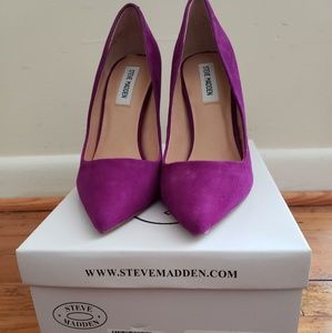 Steve Madden Daisie Pur Suede Pumps